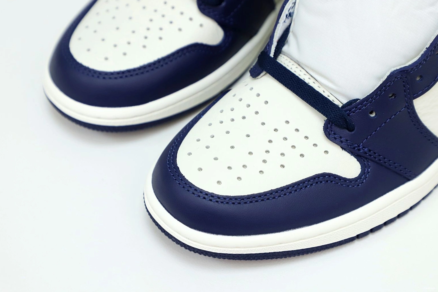 RETRO 1 HIGH 'OBSIDIAN' OG JORDAN AIR 1211